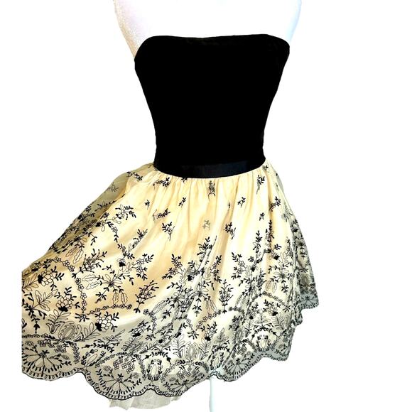 Betsey Johnson Dresses & Skirts - Vtg Y2K Betsey Johnson Cupcake Dress Tulle Fairy Corset Coquette Retro Prom 2